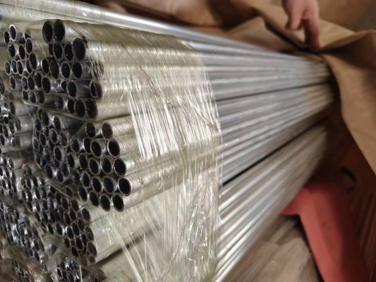 Perak 5083 5052 7005 Tabung Oval Aluminium 2 &quot;X 1&quot; X 0,125 &quot; Tabung Oval Aluminium Ekstrusi